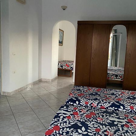 Anna'S Studios & Apartments Закинтос Екстериор снимка