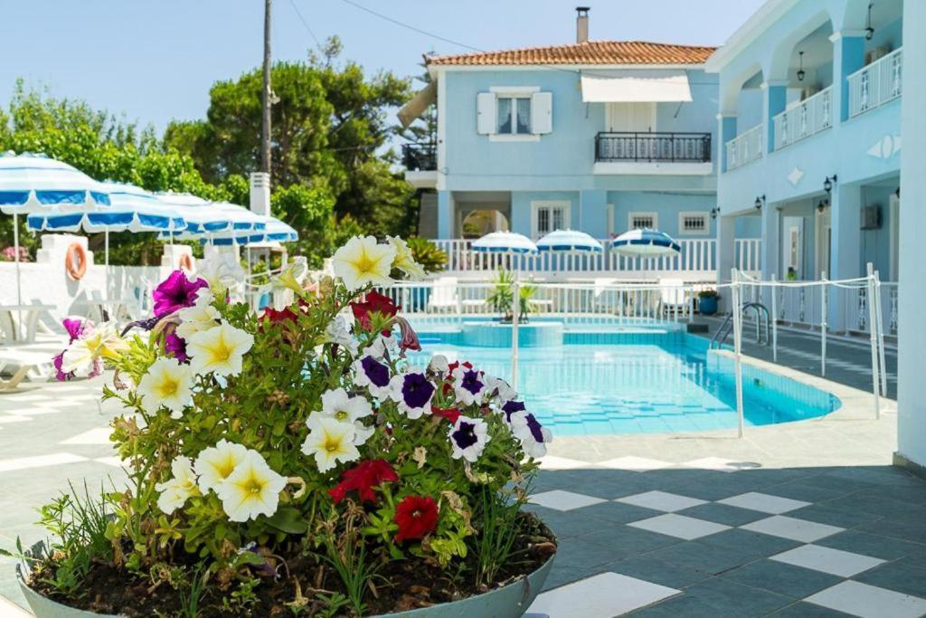 Anna'S Studios & Apartments Закинтос Екстериор снимка