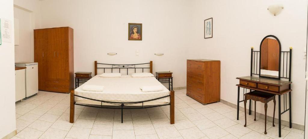 Anna'S Studios & Apartments Закинтос Екстериор снимка